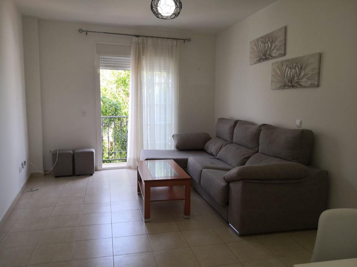 Apartment Middle Floor in Alhaurín el Grande