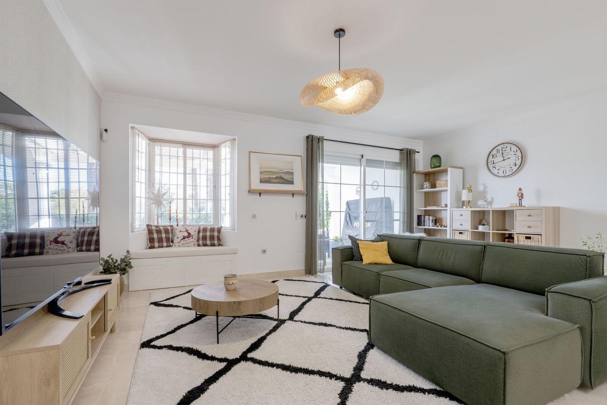 Villa Semi Detached in Guadalmina Alta