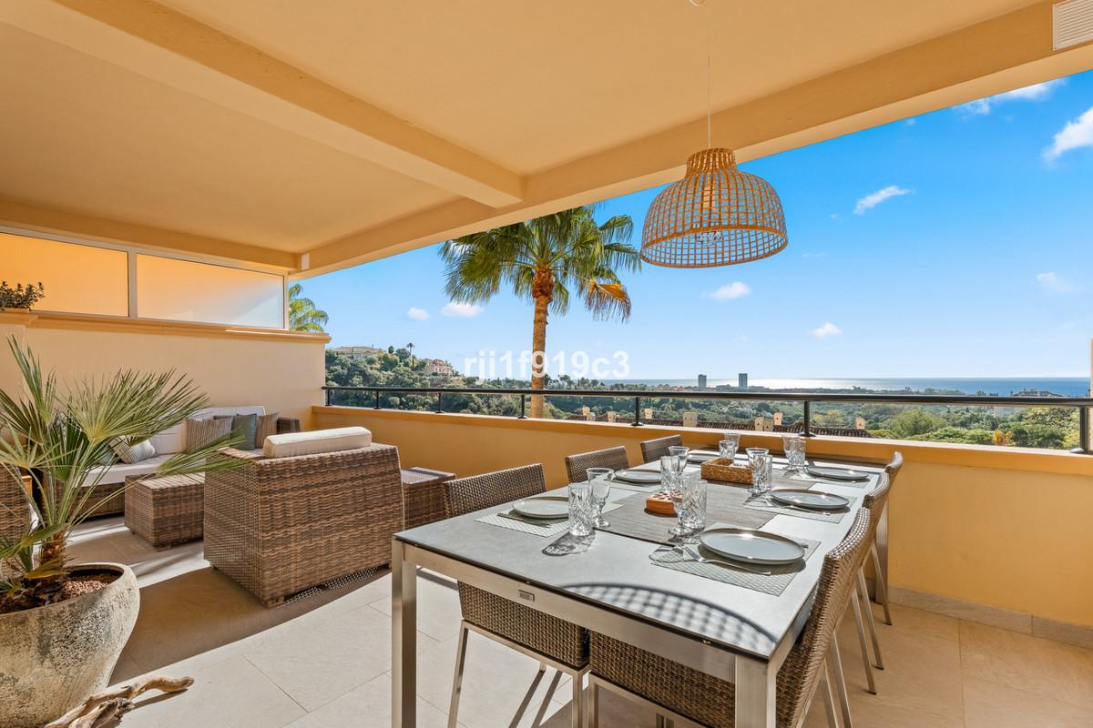 Apartment Middle Floor in Elviria