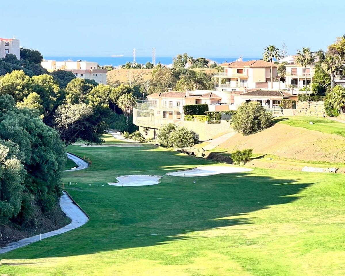 Villa Detached in Riviera del Sol