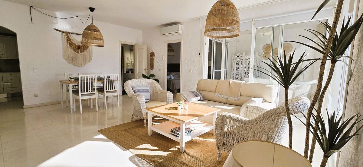 Apartment Middle Floor in Mijas Golf