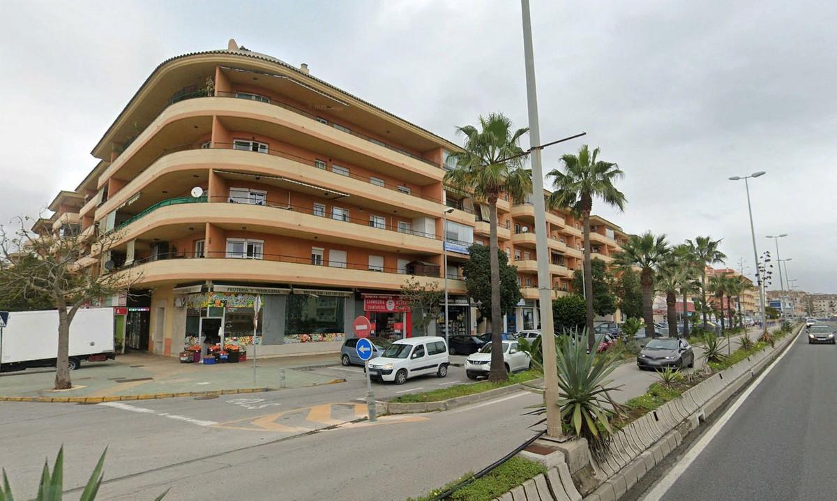 Apartment Middle Floor in San Luis de Sabinillas