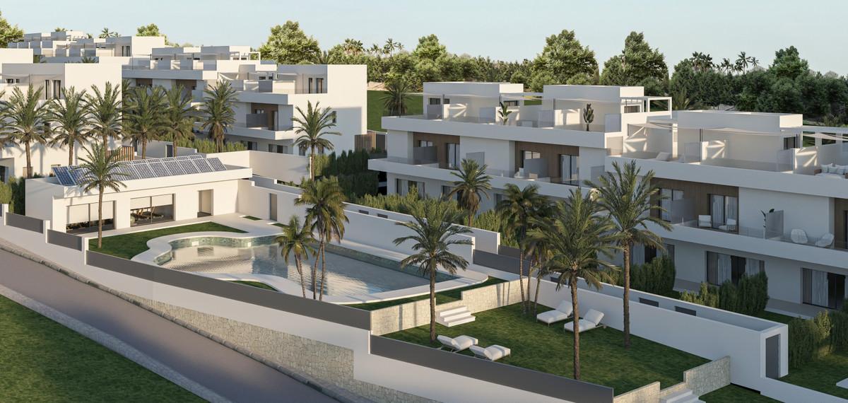 Townhouse Semi Detached in Estepona