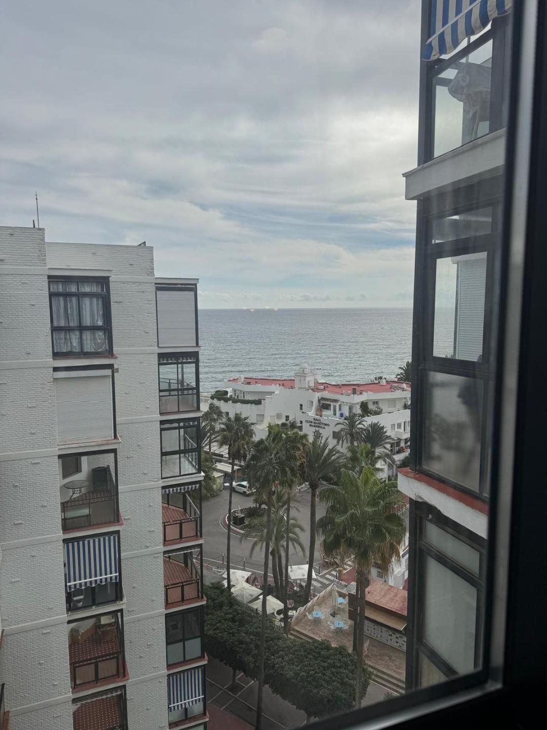 Apartment Middle Floor in Marbella