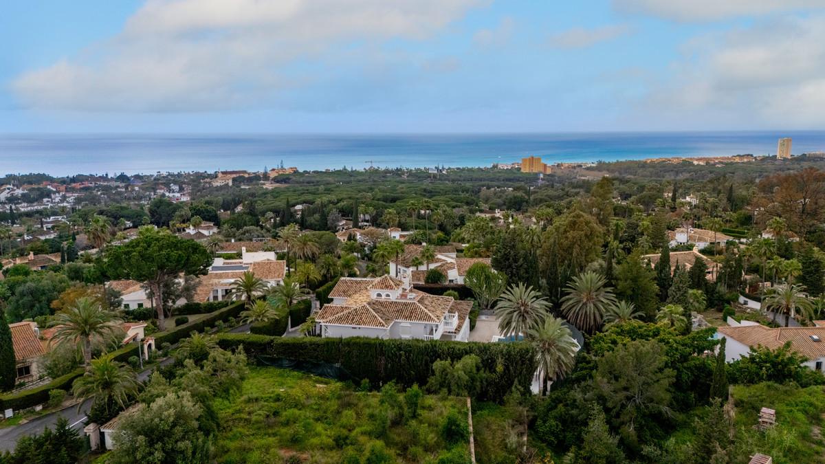 Plot Land in Hacienda Las Chapas