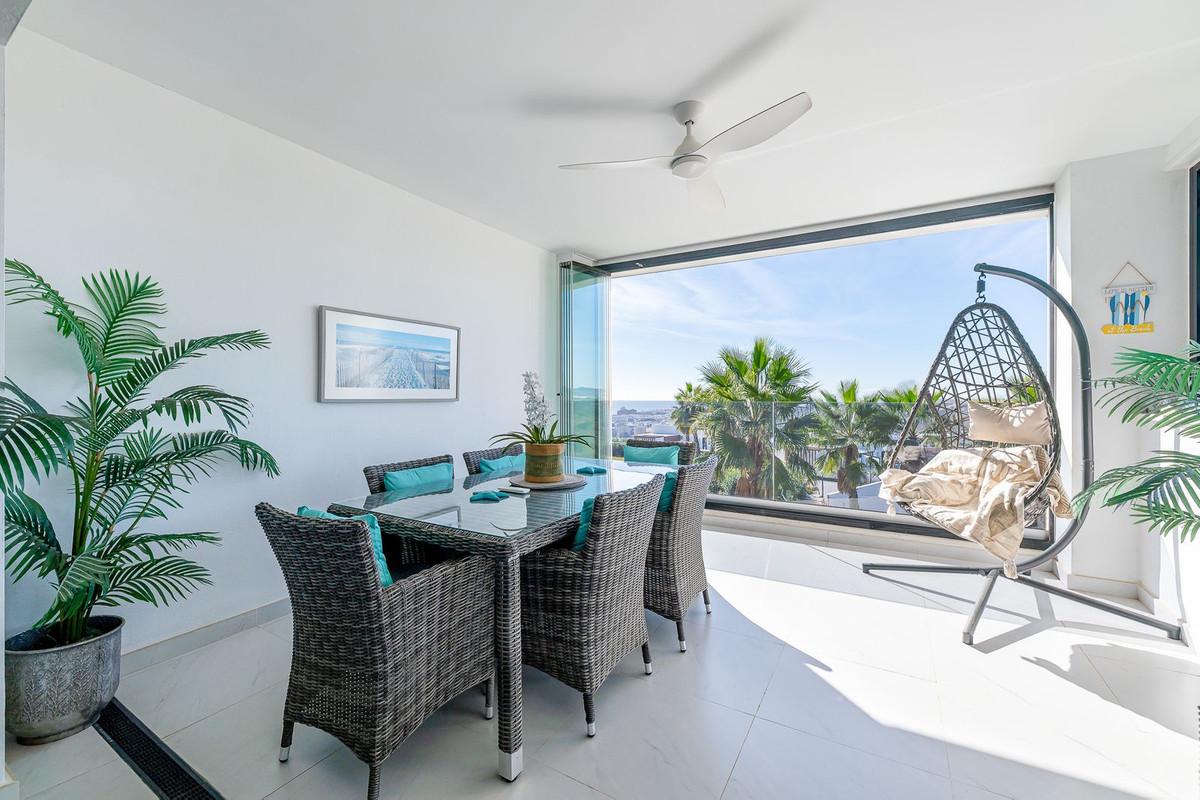 Apartment Middle Floor in Estepona