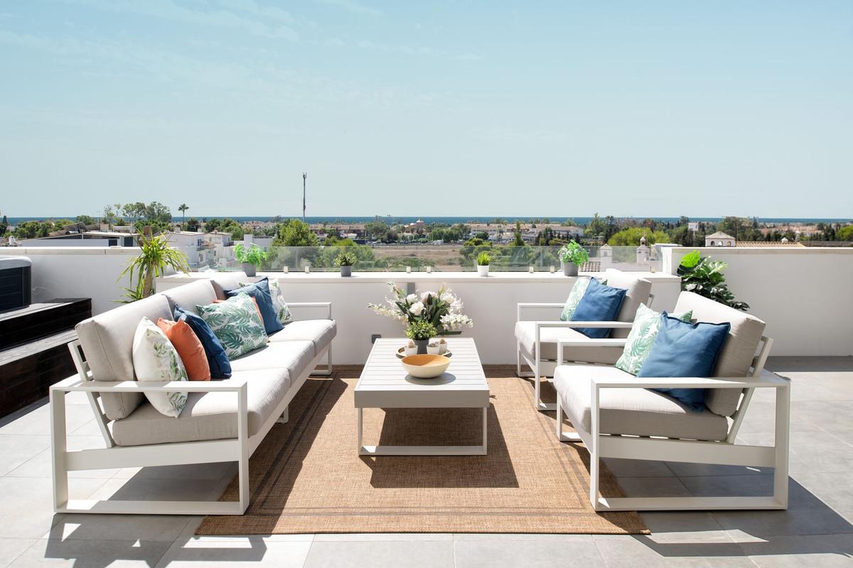 Apartment Penthouse in Puerto Ban&uacute;s