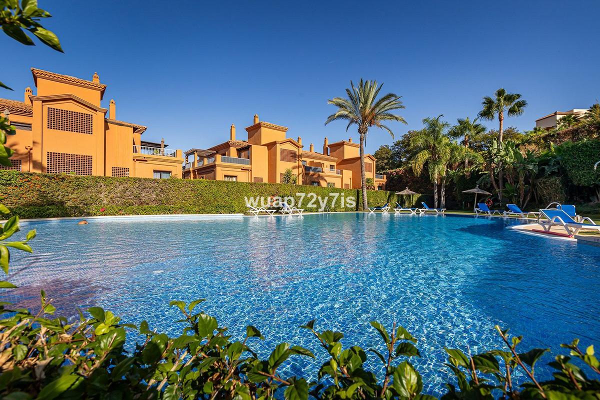 Apartment Ground Floor in Estepona