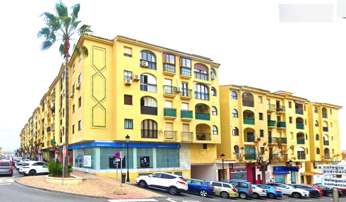 Apartment Middle Floor in San Luis de Sabinillas