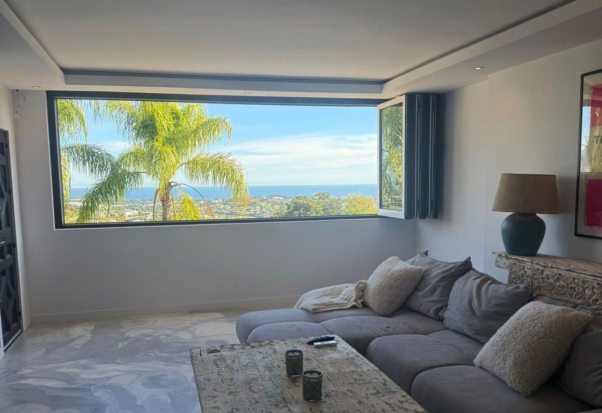 Apartment Middle Floor in Benahav&iacute;s