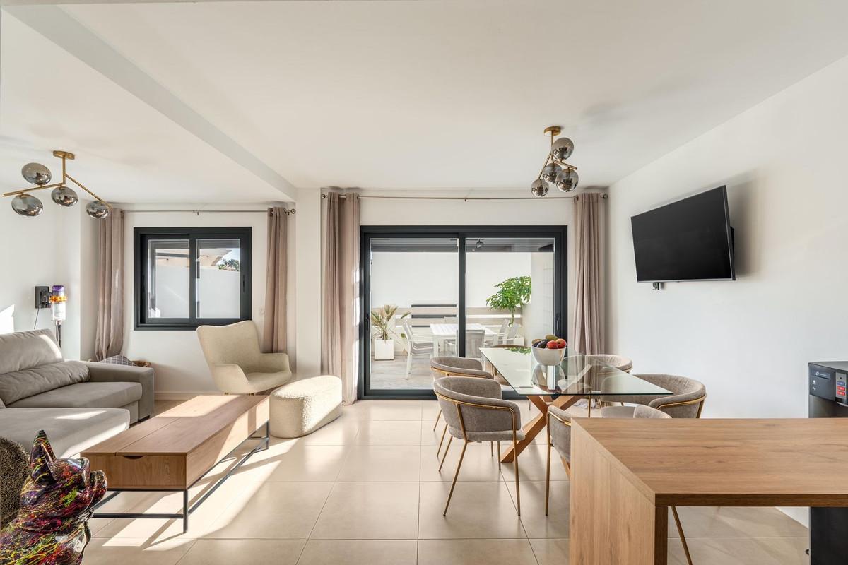 Townhouse Terraced in El Paraiso