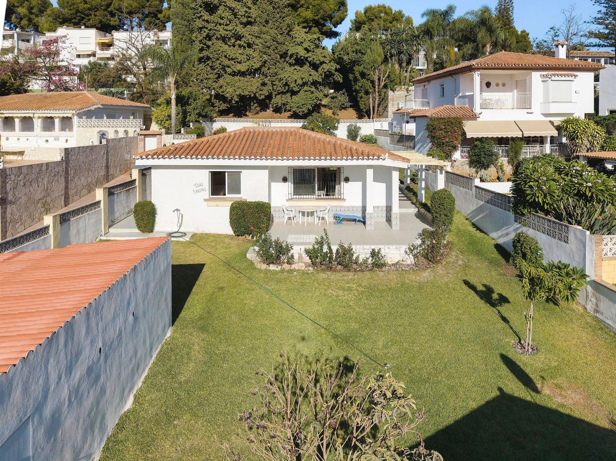 Villa Detached in Nueva Andalucía