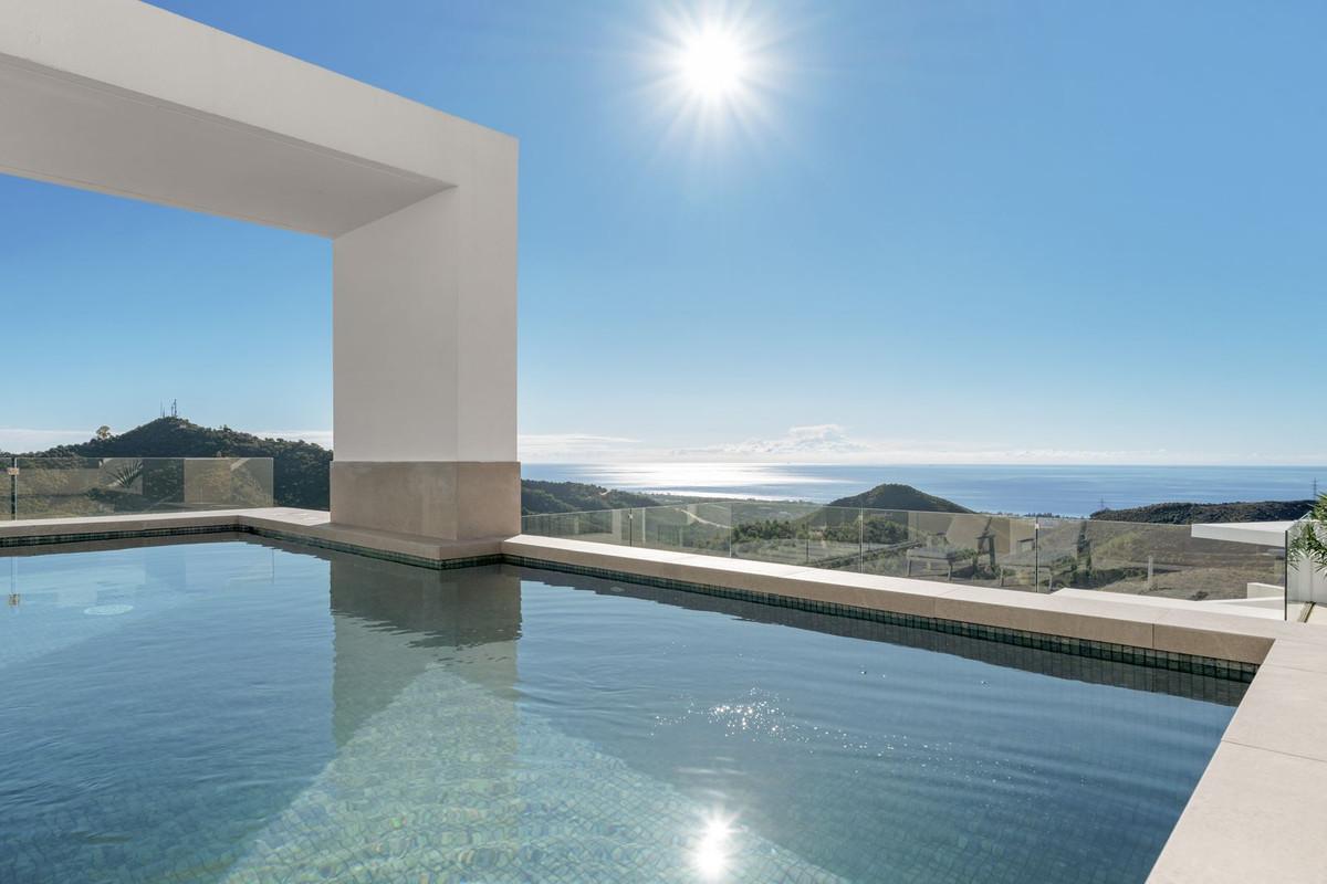 Apartment Penthouse in Oj&eacute;n