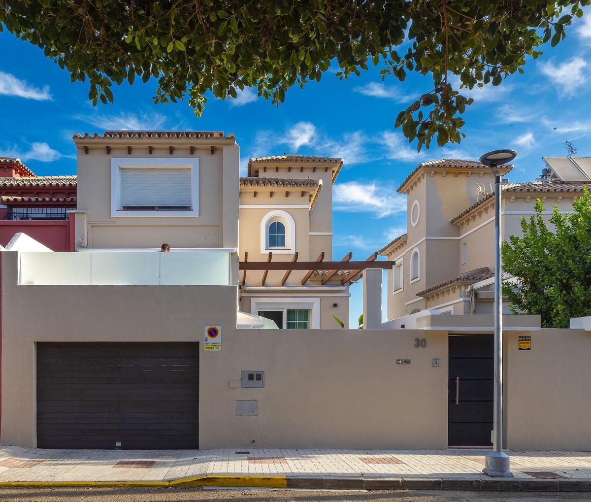 Villa Semi Detached in Torremolinos