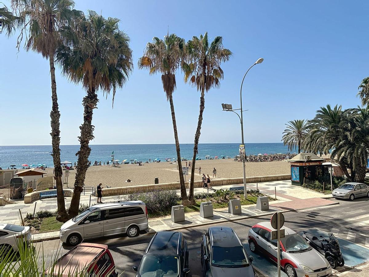 Apartment Middle Floor in Malagueta