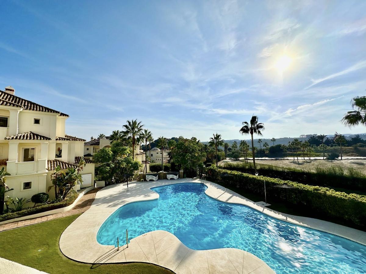 Apartment Middle Floor in Casares