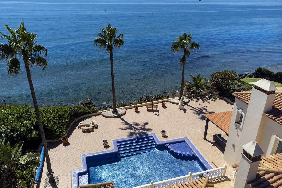 Villa Detached in Marbesa