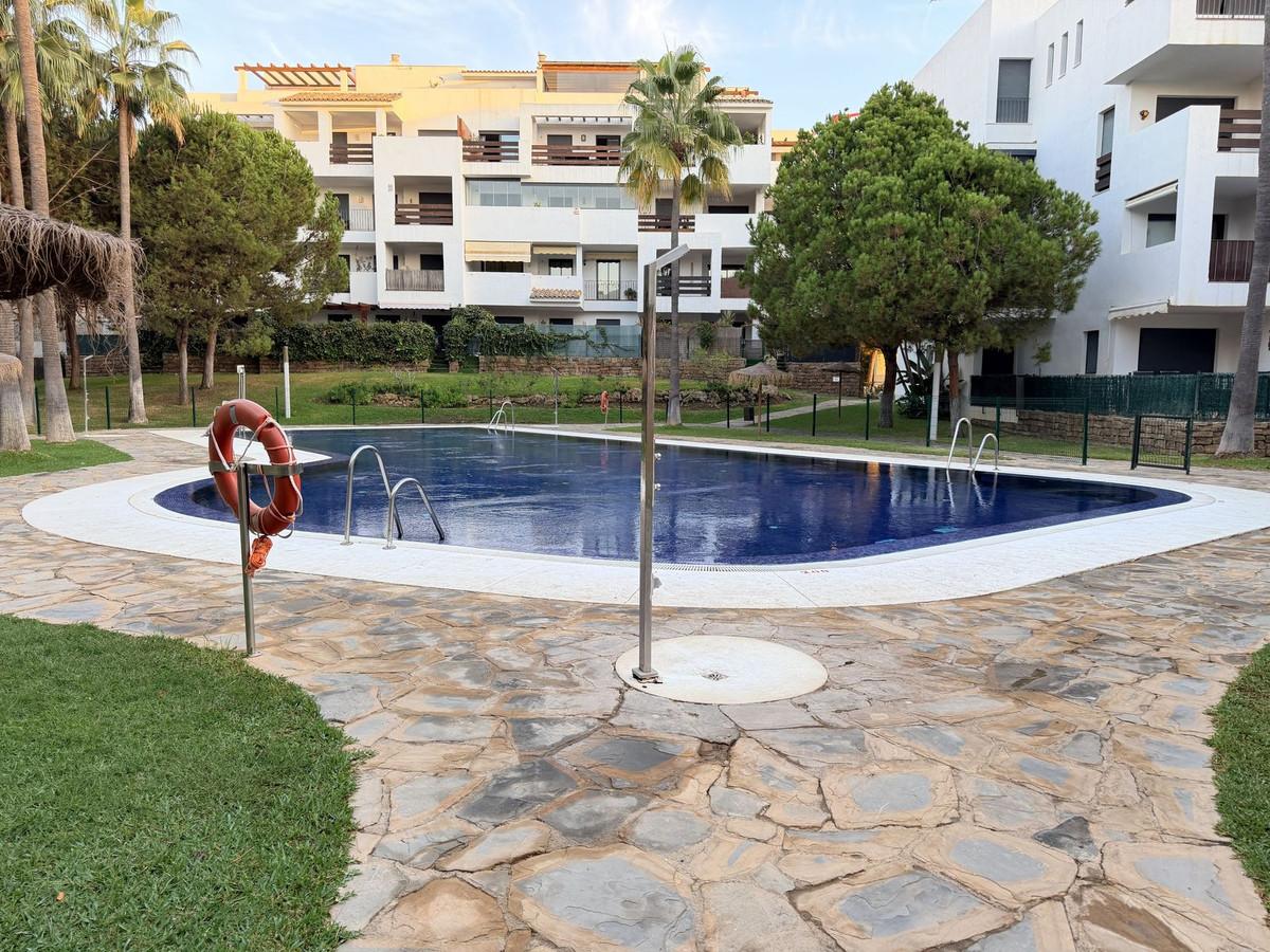 Apartment Middle Floor in La Cala de Mijas