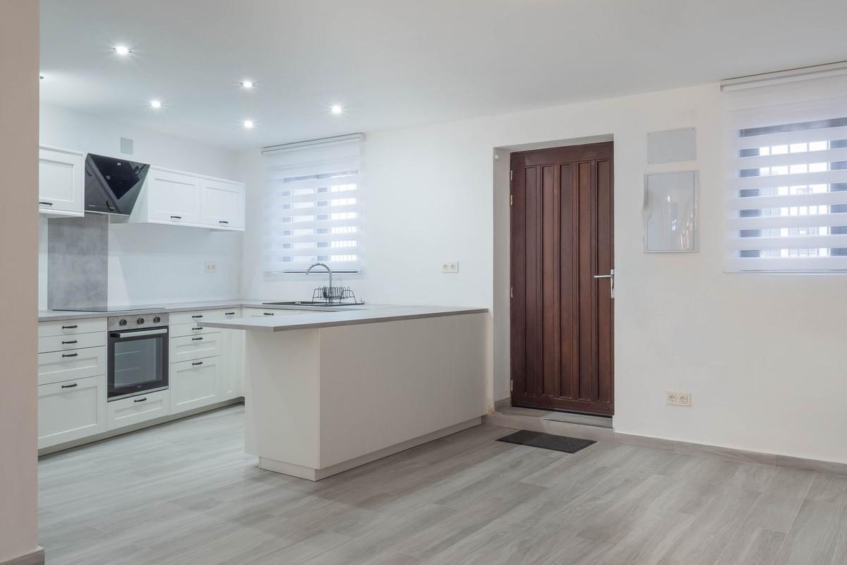 Townhouse Terraced in Alhaur&iacute;n el Grande