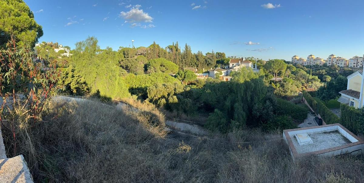 Plot Residential in Elviria