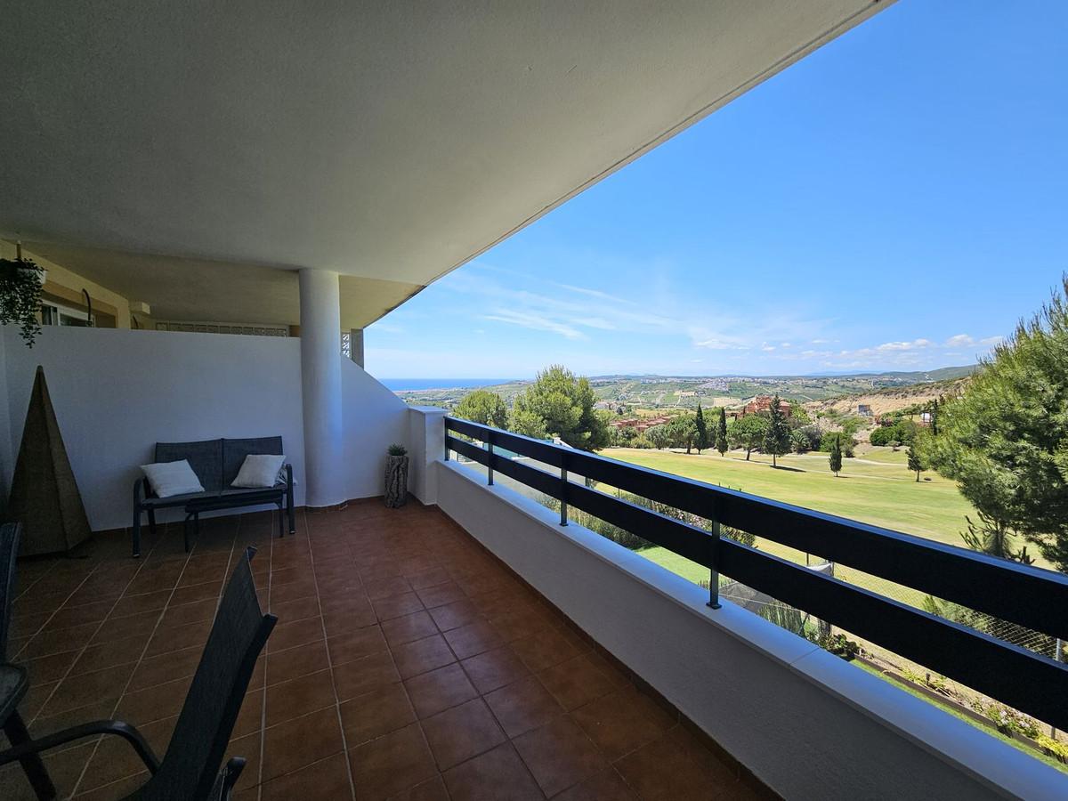 Apartment Middle Floor in Casares Playa