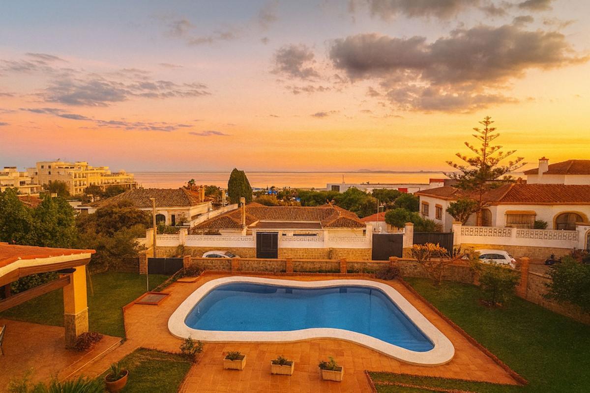 Villa Detached in Torremolinos