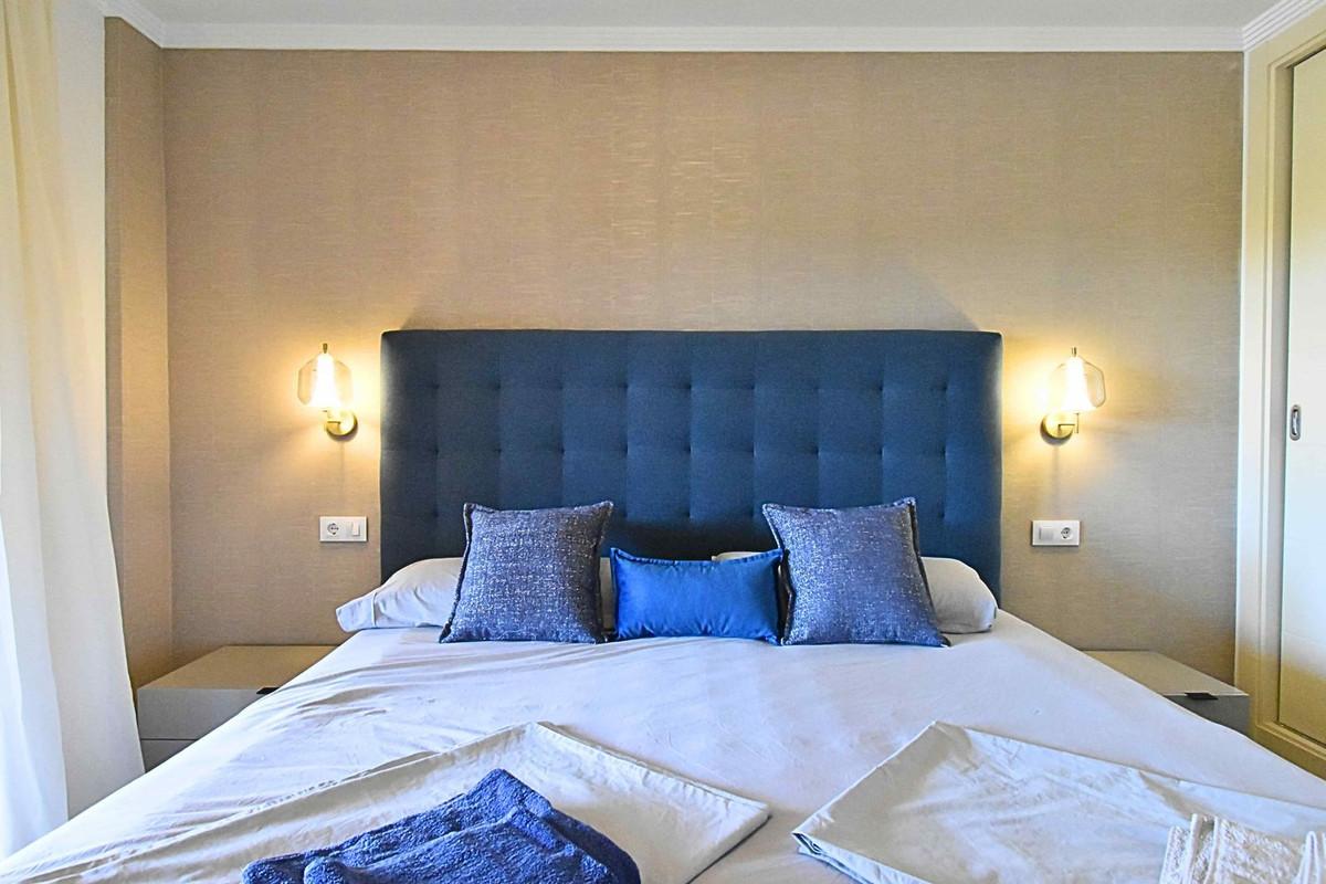 Apartment Middle Floor in Casares Playa