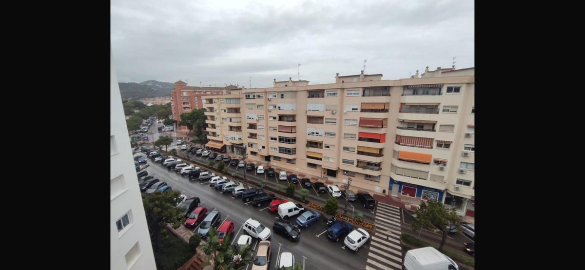 Apartment Middle Floor in Estepona