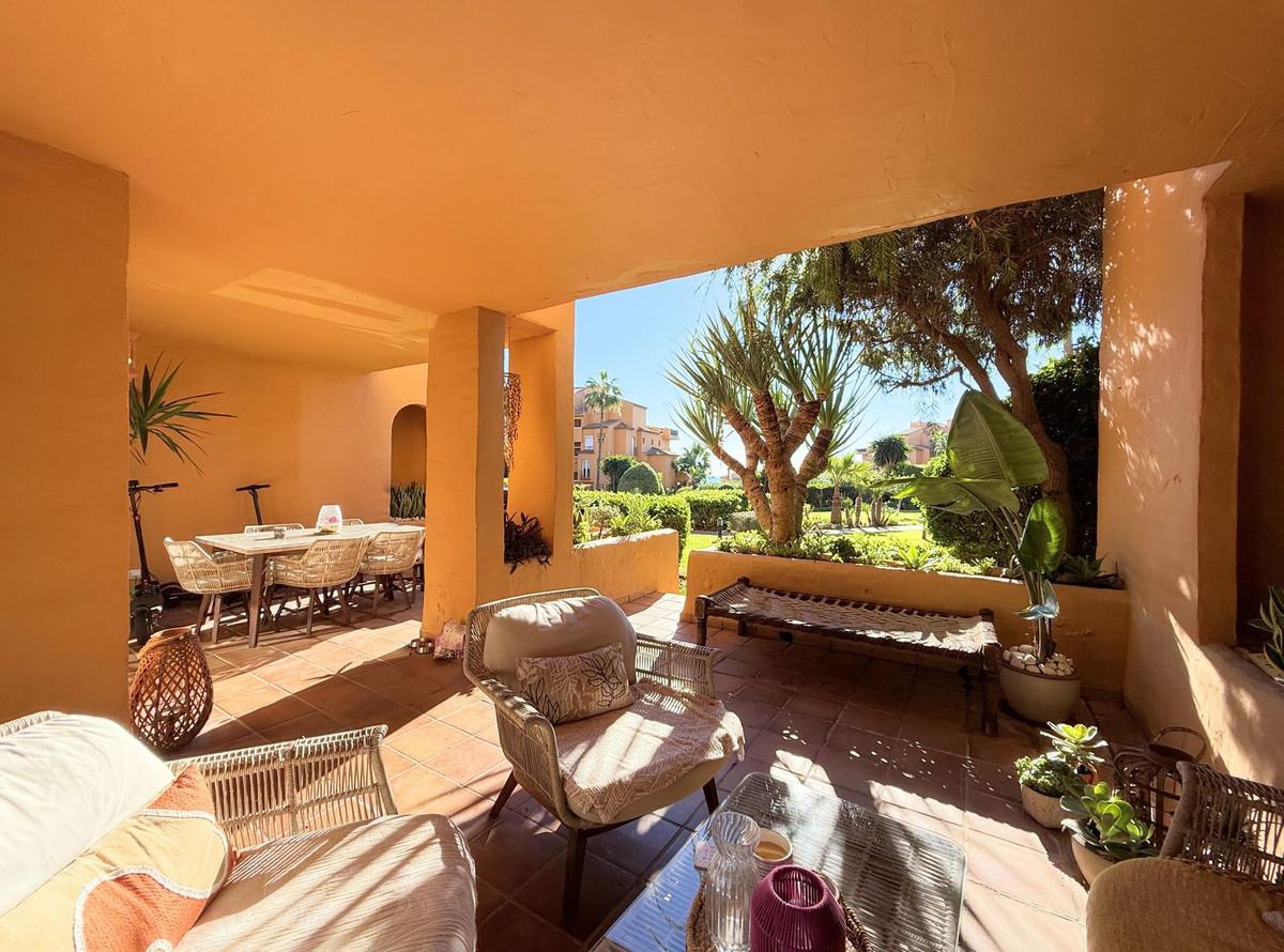 Apartment Ground Floor in La Duquesa