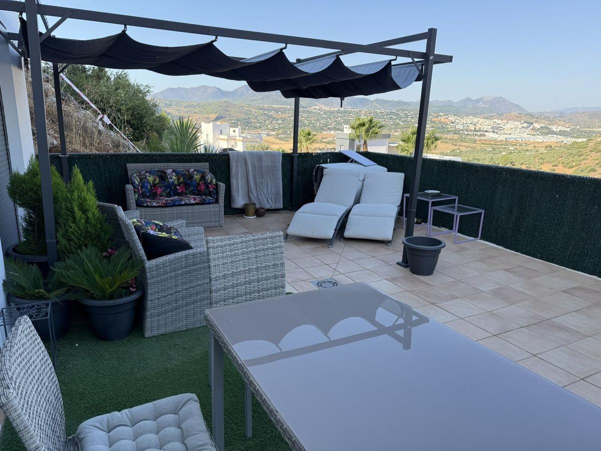 Villa Detached in Coín