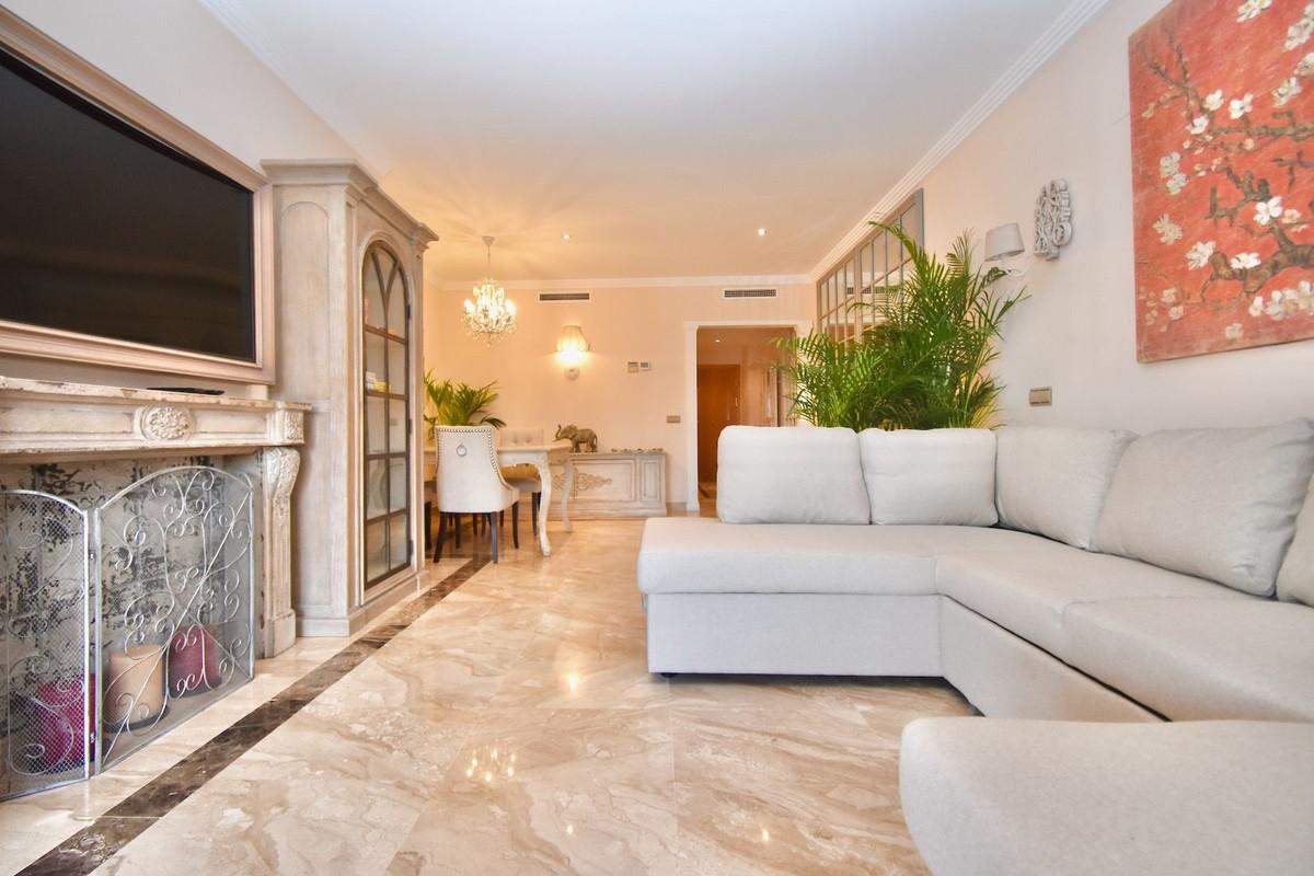 Apartment Middle Floor in Fuengirola