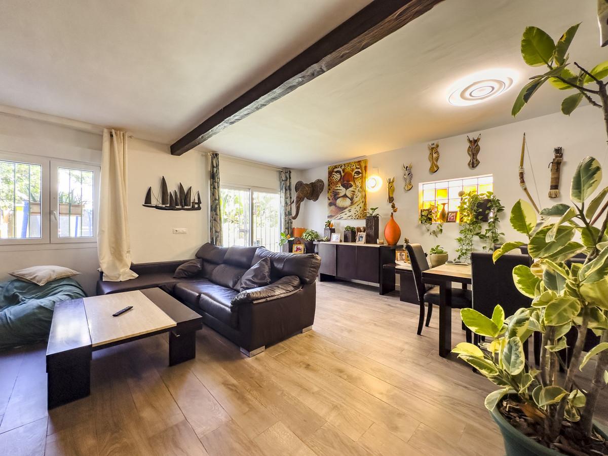 Townhouse Terraced in Bel Air