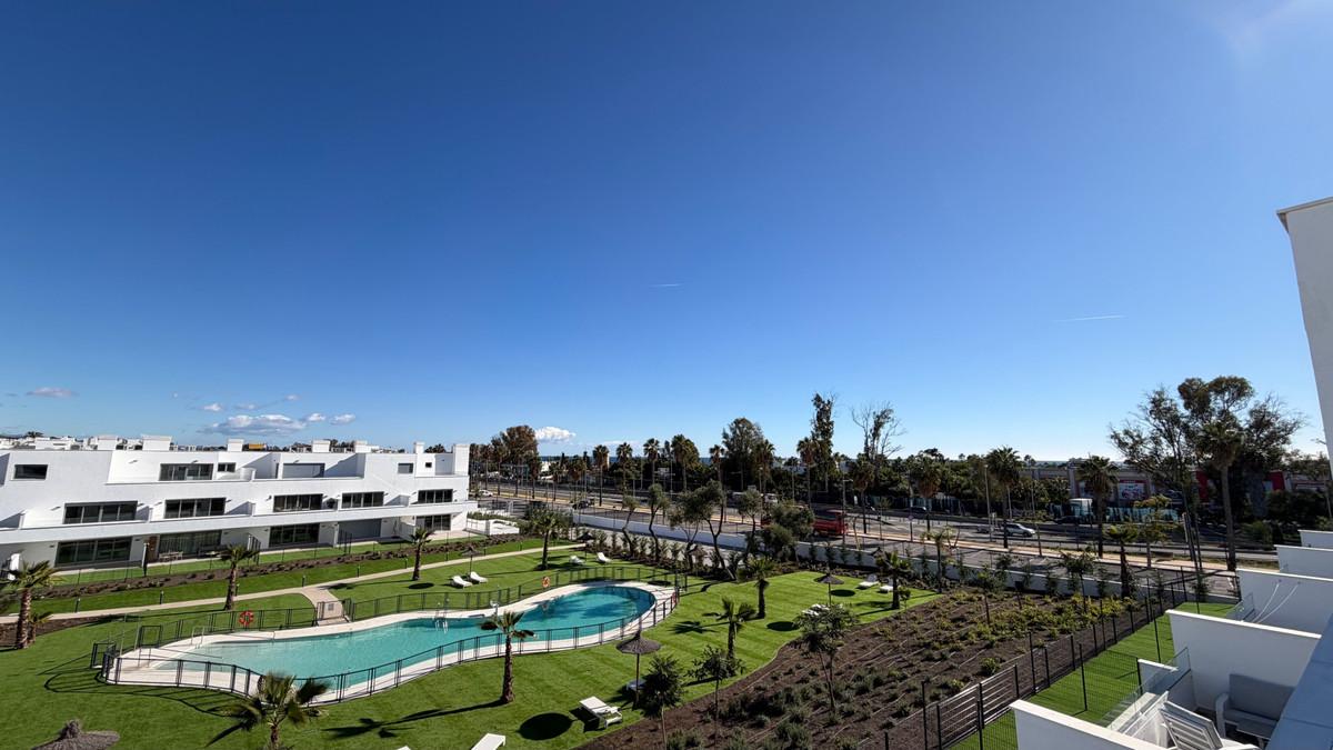 Apartment Penthouse in Estepona
