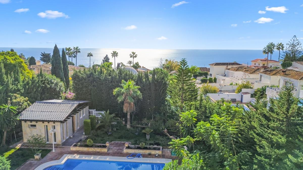 Villa Detached in Benalmadena