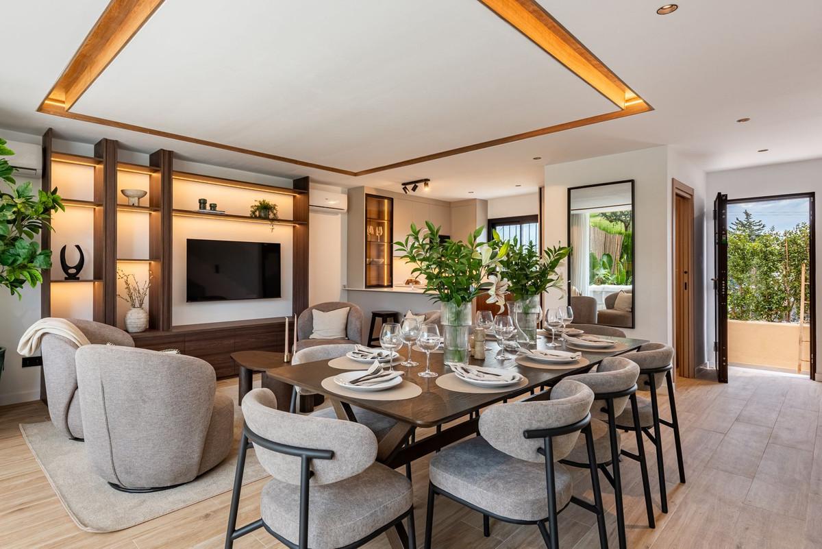 Townhouse Terraced in Nueva Andaluc&iacute;a