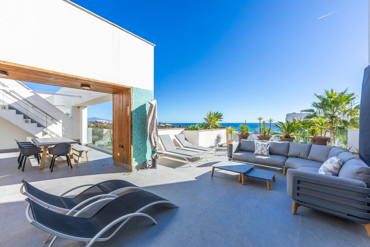 Apartment Penthouse in Casares Playa