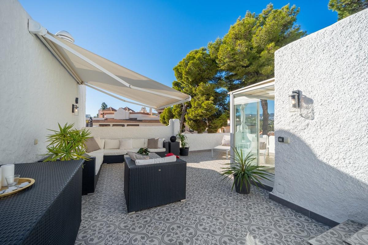 Townhouse Terraced in Nueva Andaluc&iacute;a