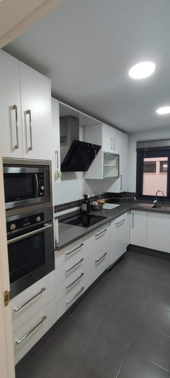 Apartment Middle Floor in M&aacute;laga Centro