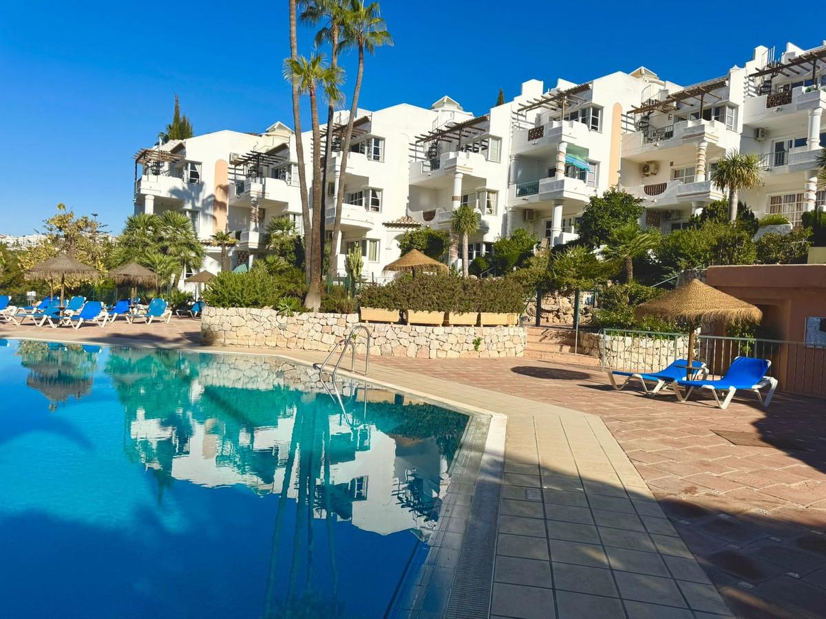 Apartment Middle Floor in Mijas Golf