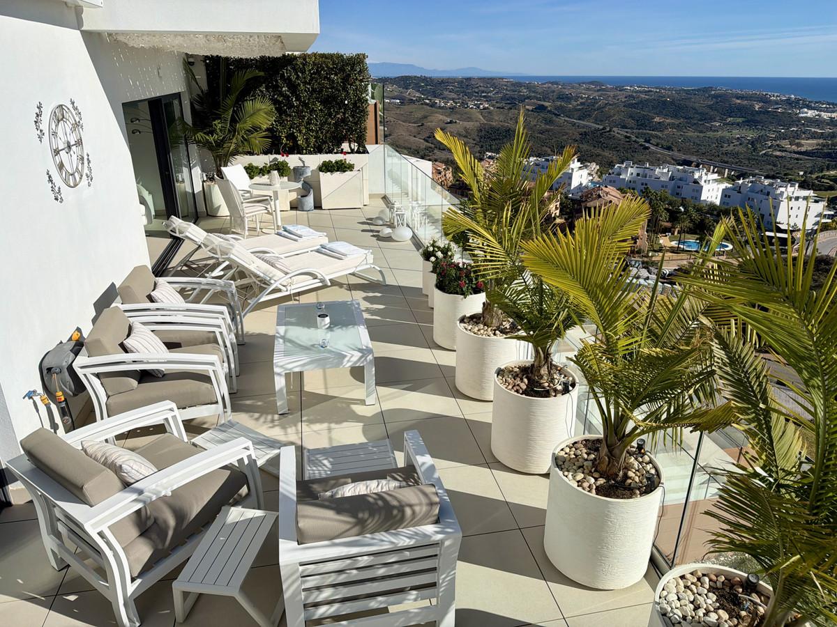 Apartment Penthouse in Calanova Golf