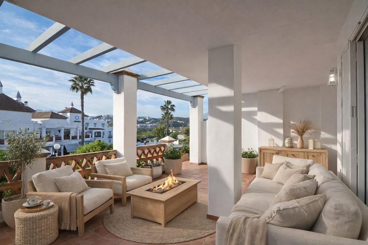 Apartment Middle Floor in Mijas Golf