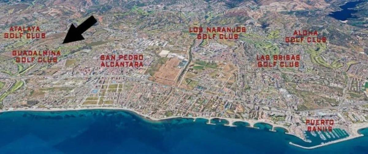 Plot Residential in Guadalmina Alta
