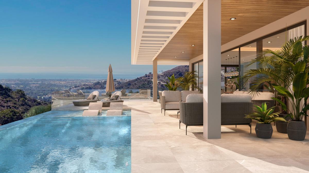 House Detached Villa in El Madro&ntilde;al