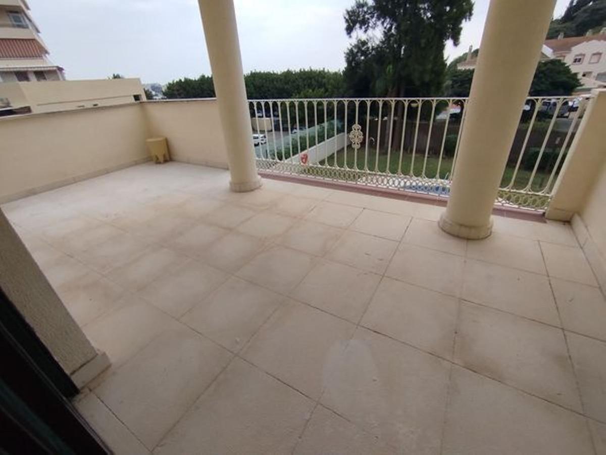Apartment Middle Floor in Benalmadena Costa