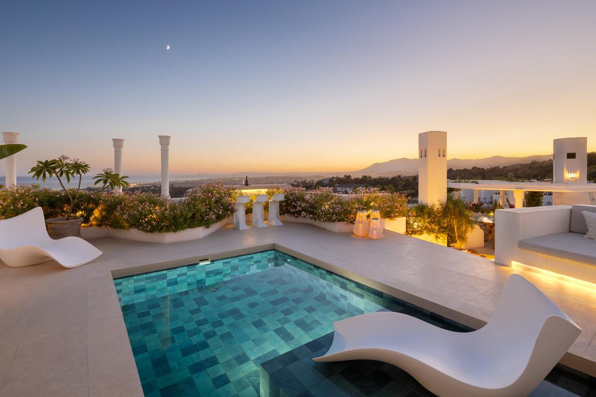 Apartment Penthouse in The Golden Mile