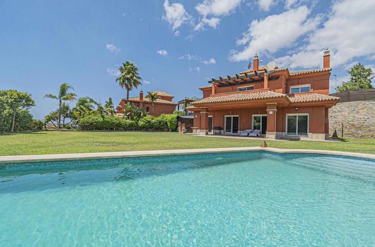 Villa Detached in Marbella