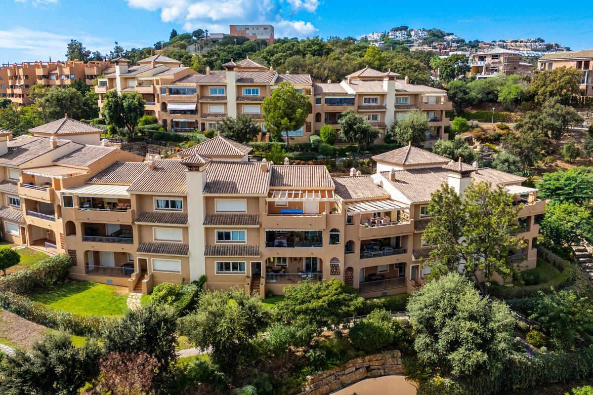 Apartment Middle Floor in La Mairena