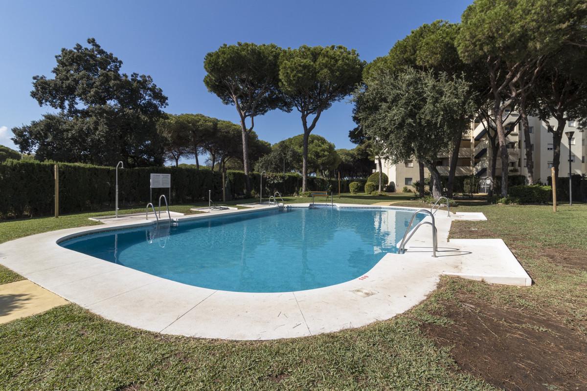 Apartment Ground Floor in Calahonda