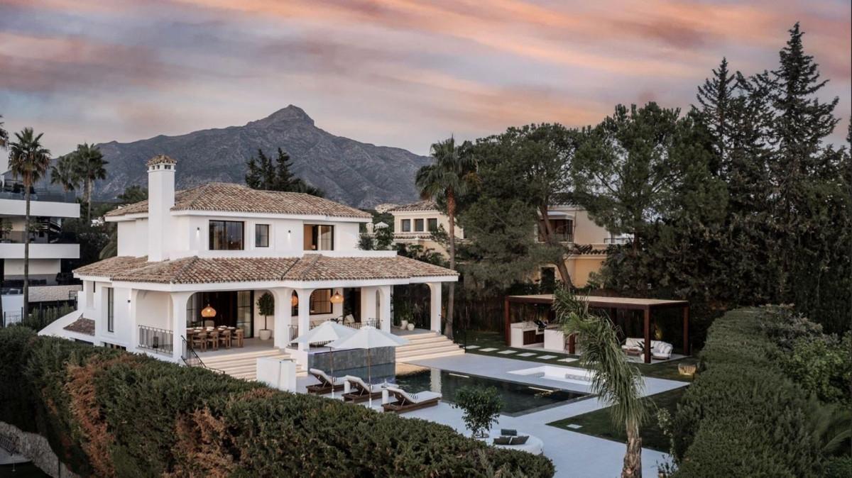 Villa Detached in Nueva Andaluc&iacute;a