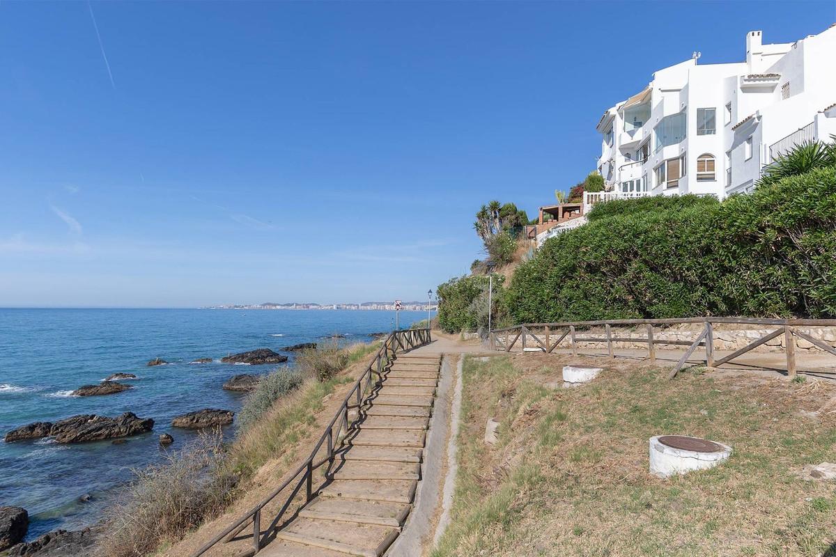 Studio Middle Floor in Torremuelle